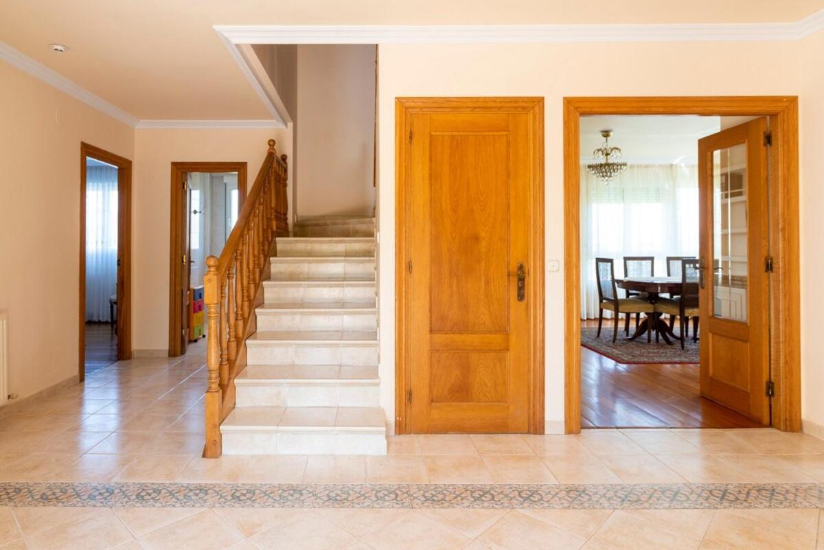 Casa Con Jardin En Gama Villa Bárcena de Cicero Exterior photo